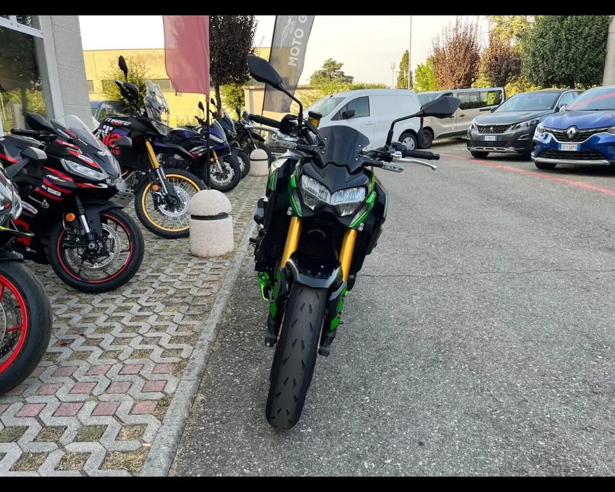 Kawasaki Z 900 SE (2022 - 24) (2)