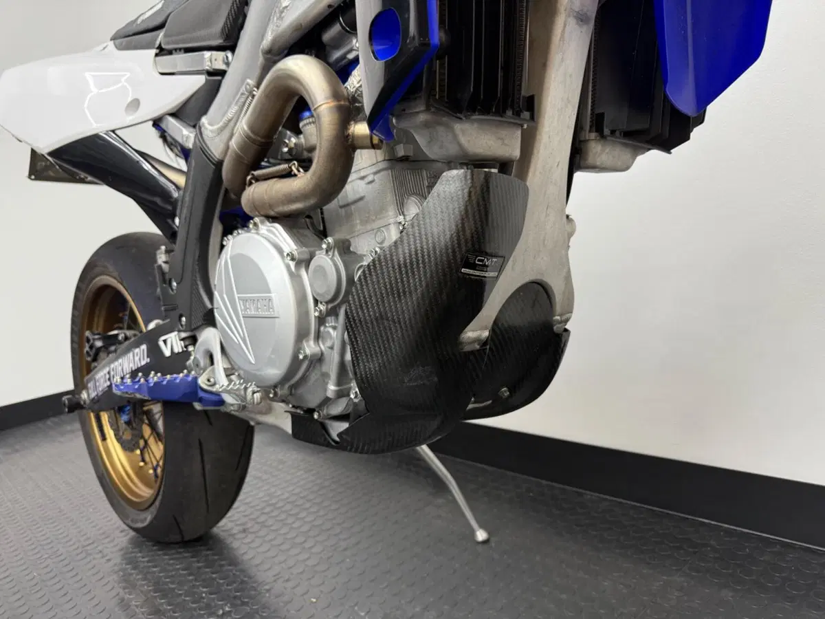 Yamaha YZ 450 F (2020) (12)