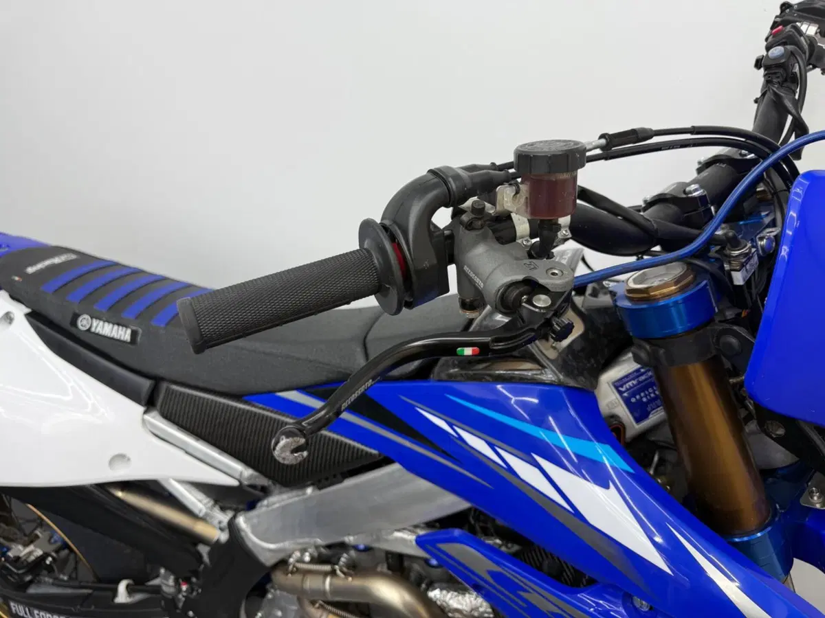 Yamaha YZ 450 F (2020) (15)
