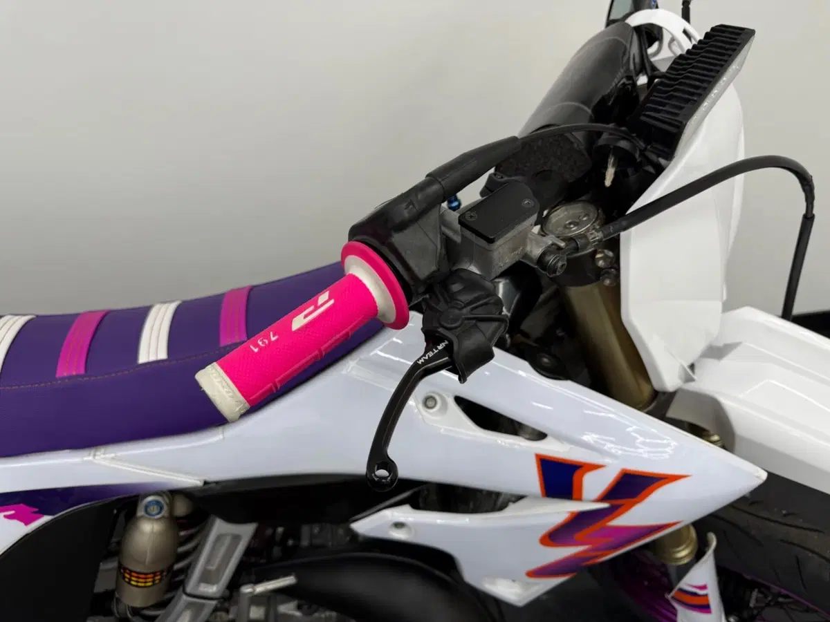Yamaha YZ 125 (2019 - 20) (8)