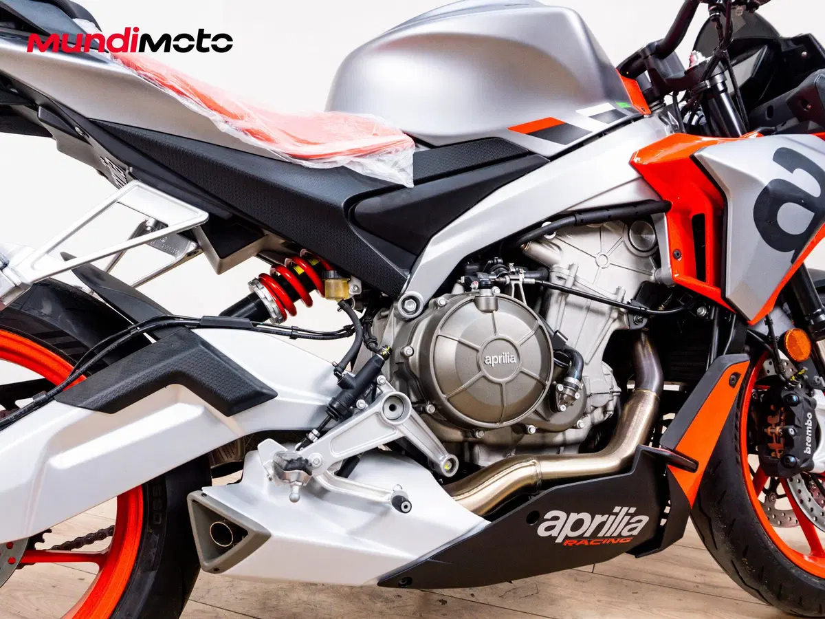 Aprilia Tuono 660 Factory (2025 - 26) (4)