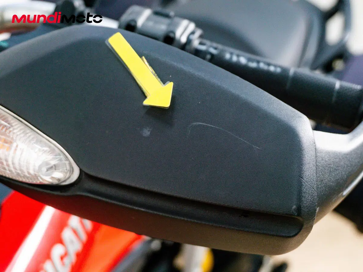 Ducati Hyperstrada 821 (2013 - 15) (19)