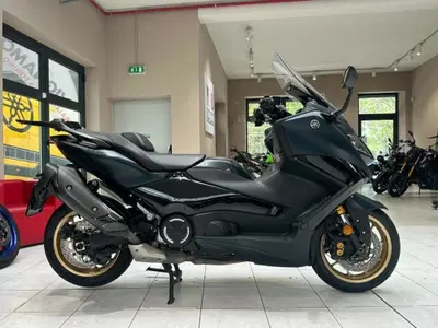 Yamaha T-Max 560 Tech Max (2022 - 24) usata