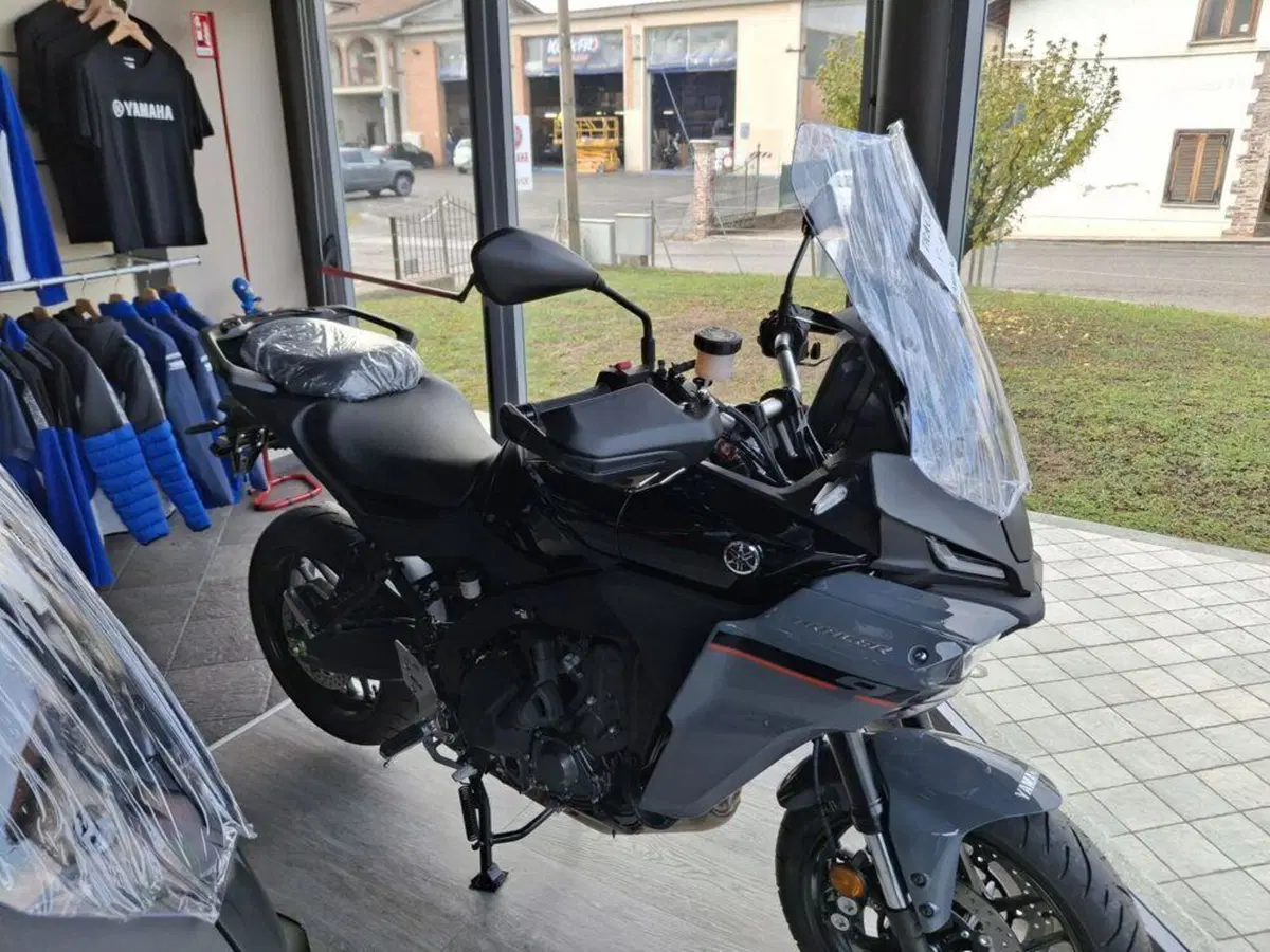 Yamaha Tracer 9 Y-AMT (2025 - 26)