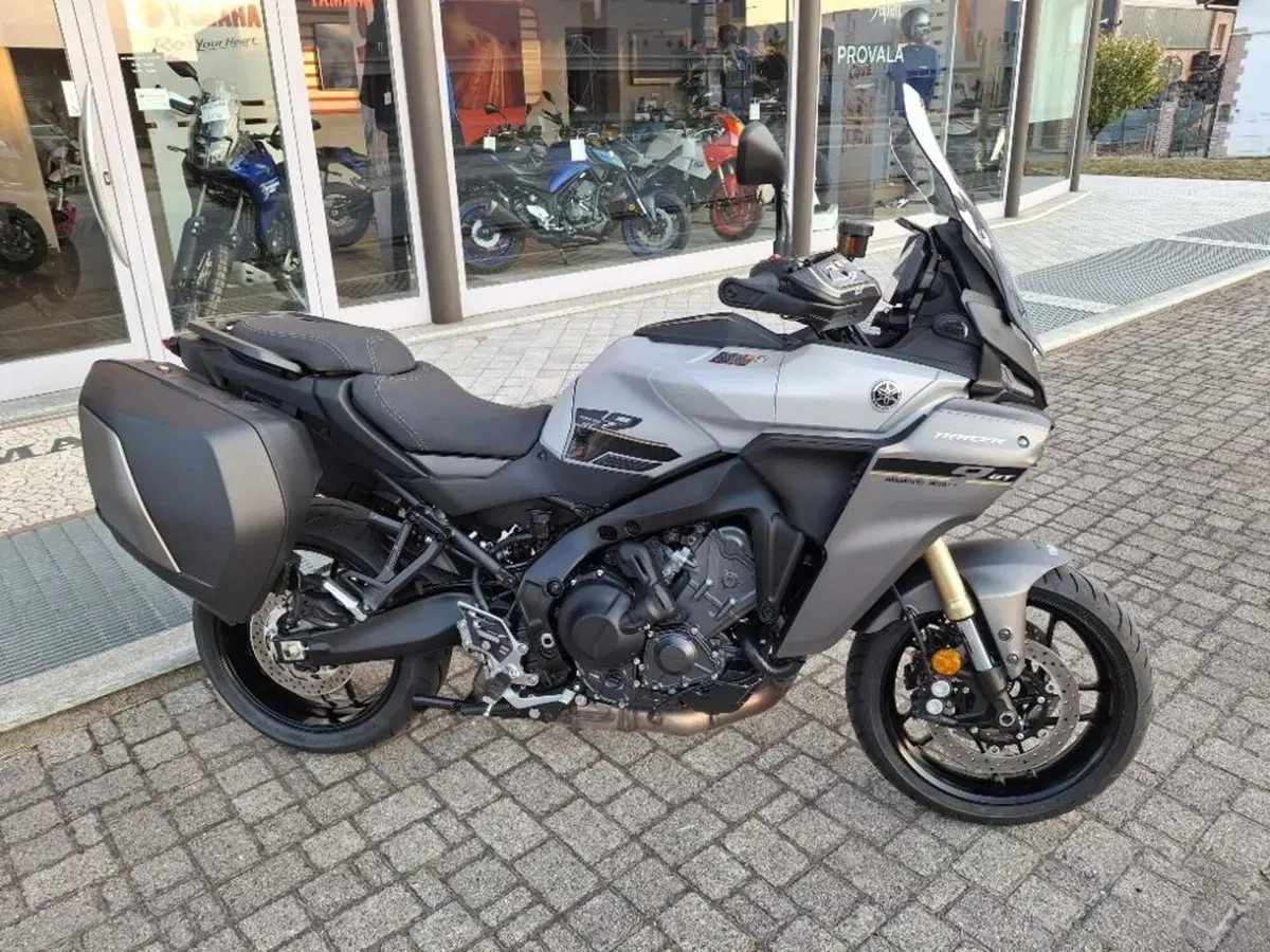 Yamaha Tracer 9 Y-AMT (2025 - 26)