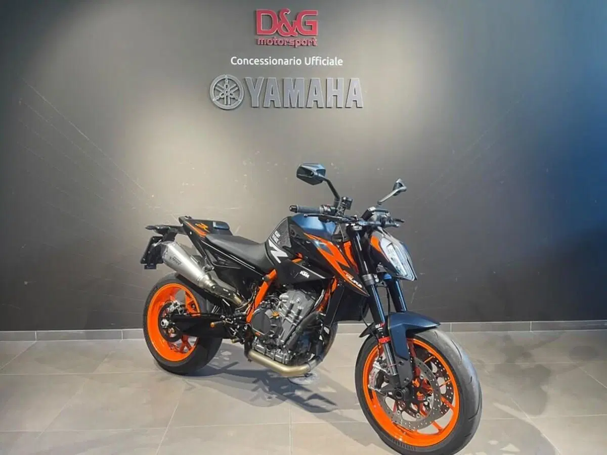 KTM 890 Duke R (2022 - 23) (2)