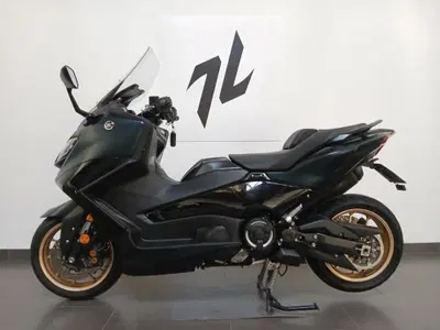 Yamaha T-Max 560 Tech Max (2022 - 24) usata