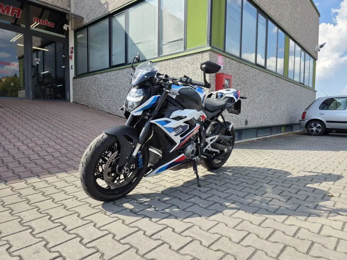 Bmw M 1000 R (2023 - 24)