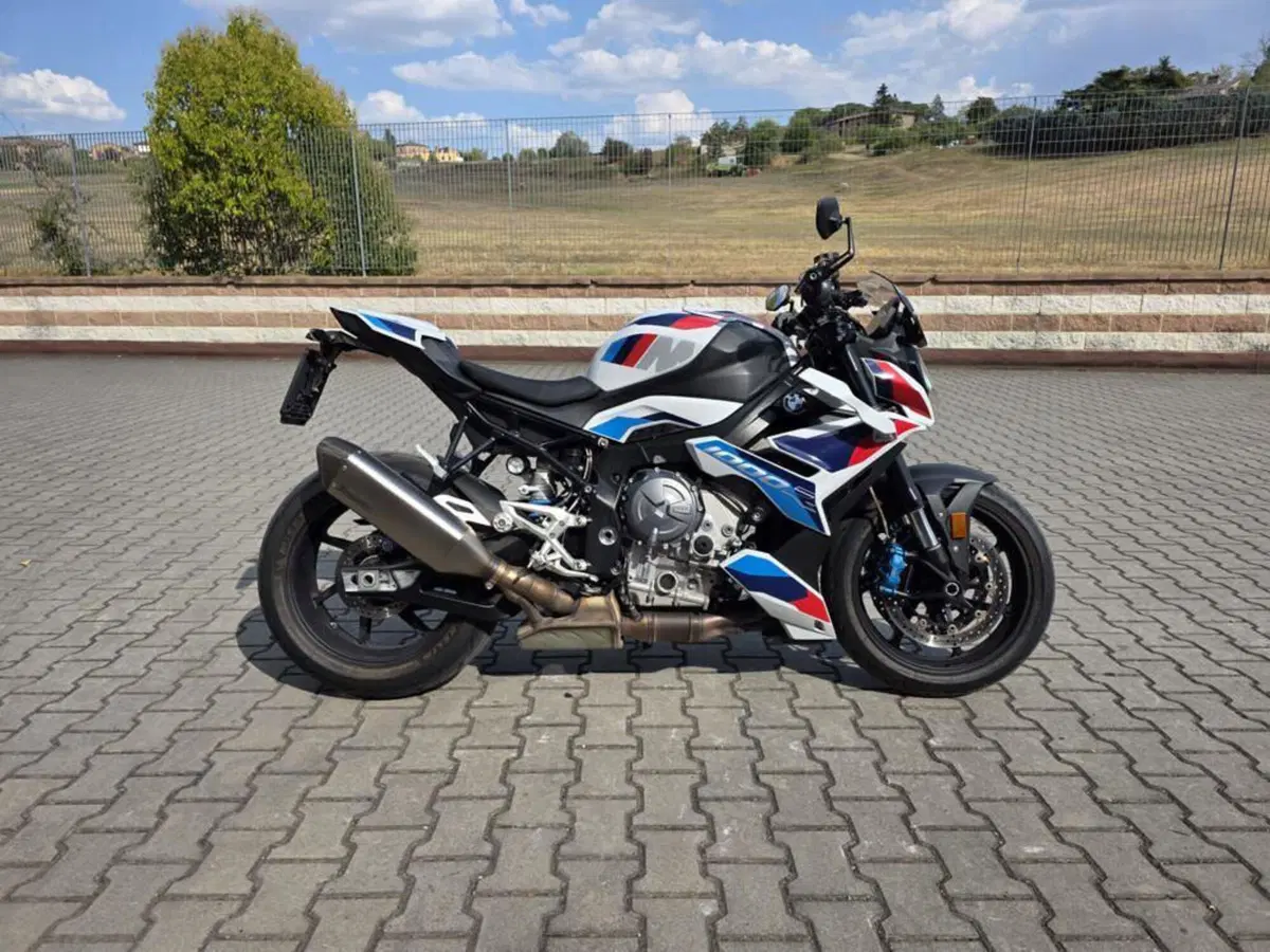 Bmw M 1000 R (2023 - 24) (4)