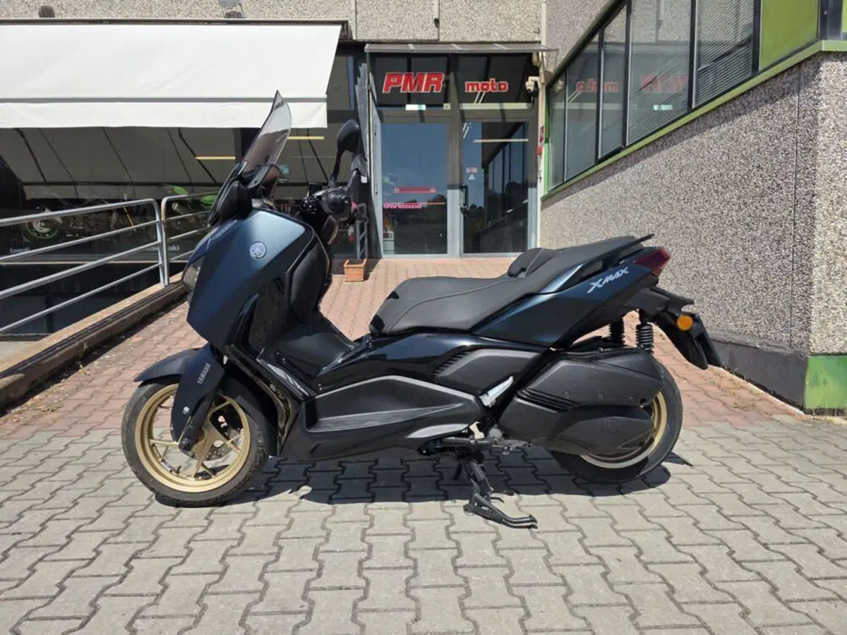 Yamaha X-Max 300 Tech Max (2021 - 24) (3)