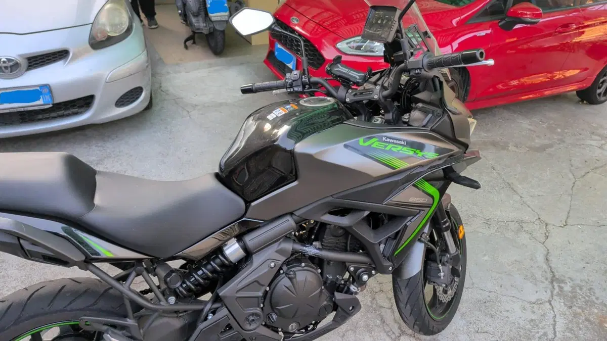 Kawasaki Versys 650 (2025 - 26) (5)