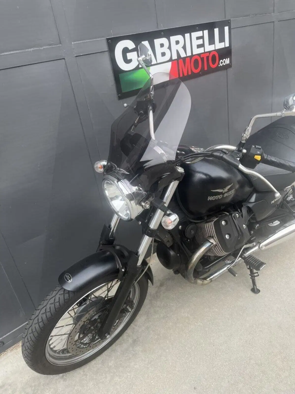 Moto Guzzi Nevada 750 Aquila Nera (2009 - 16) (2)