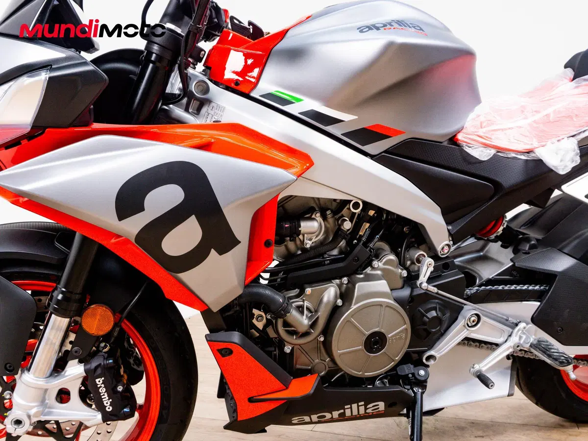 Aprilia Tuono 660 Factory (2025 - 26) (9)