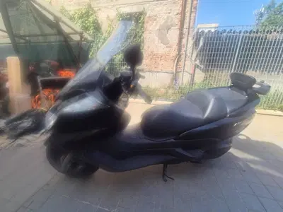 Yamaha Majesty 400 (2004 - 08) usata