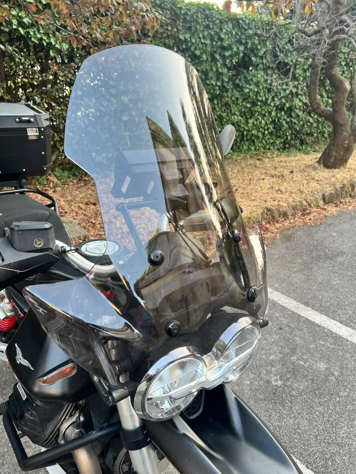 Moto Guzzi V85 TT (2021 - 23) (7)