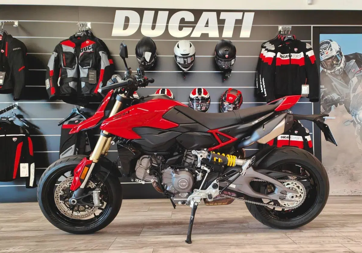 Ducati Hypermotard V2 (2026) (4)