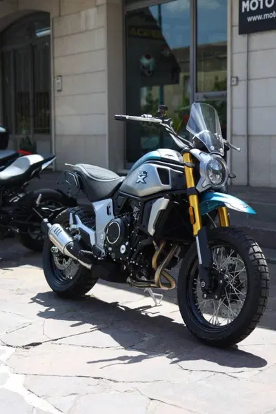 CFMOTO 700CL-X Adventure (2023 - 26) usata