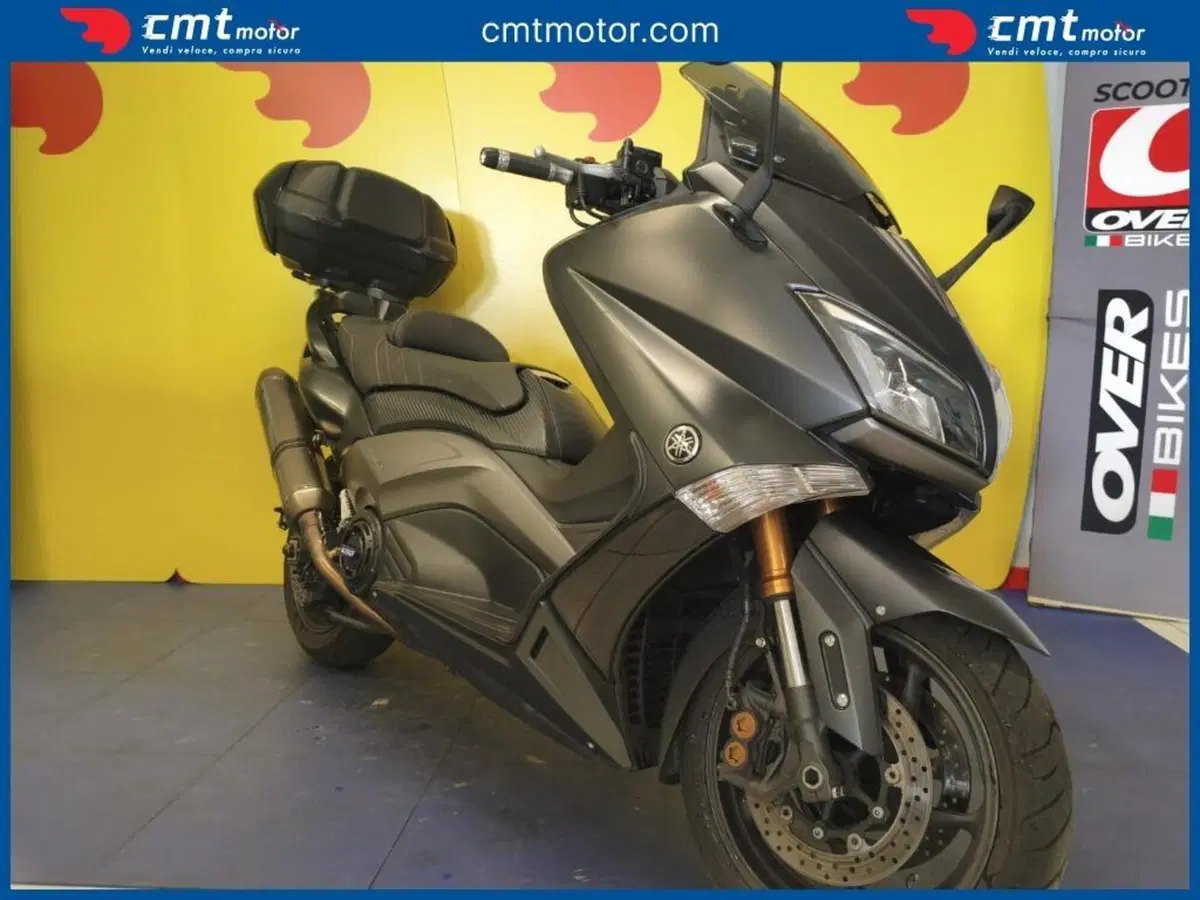 Yamaha T-Max 530 Iron Max ABS (2014 - 17) (2)