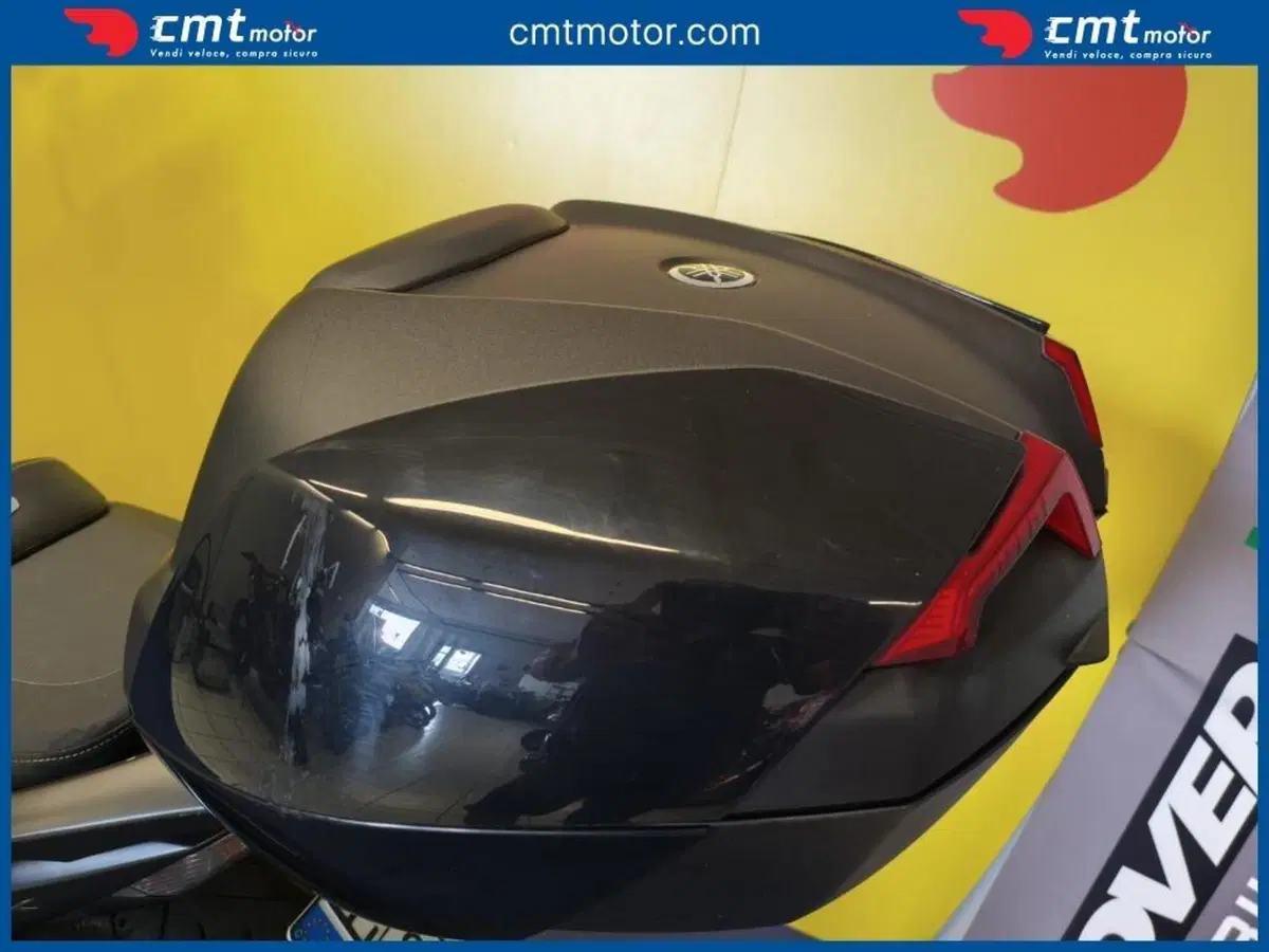 Yamaha T-Max 530 Iron Max ABS (2014 - 17) (8)