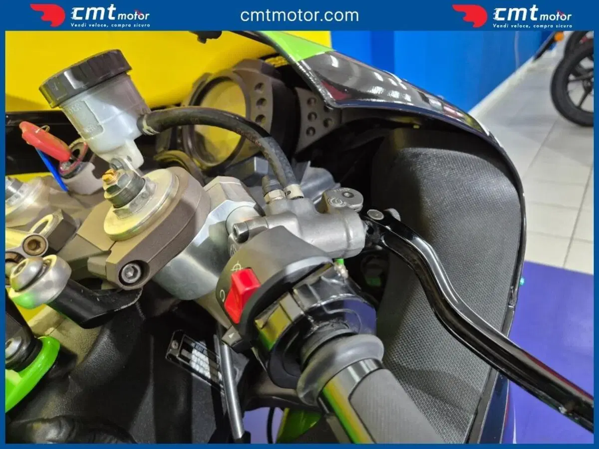 Kawasaki Ninja 1000 ZX-10R (2006 - 07) (7)