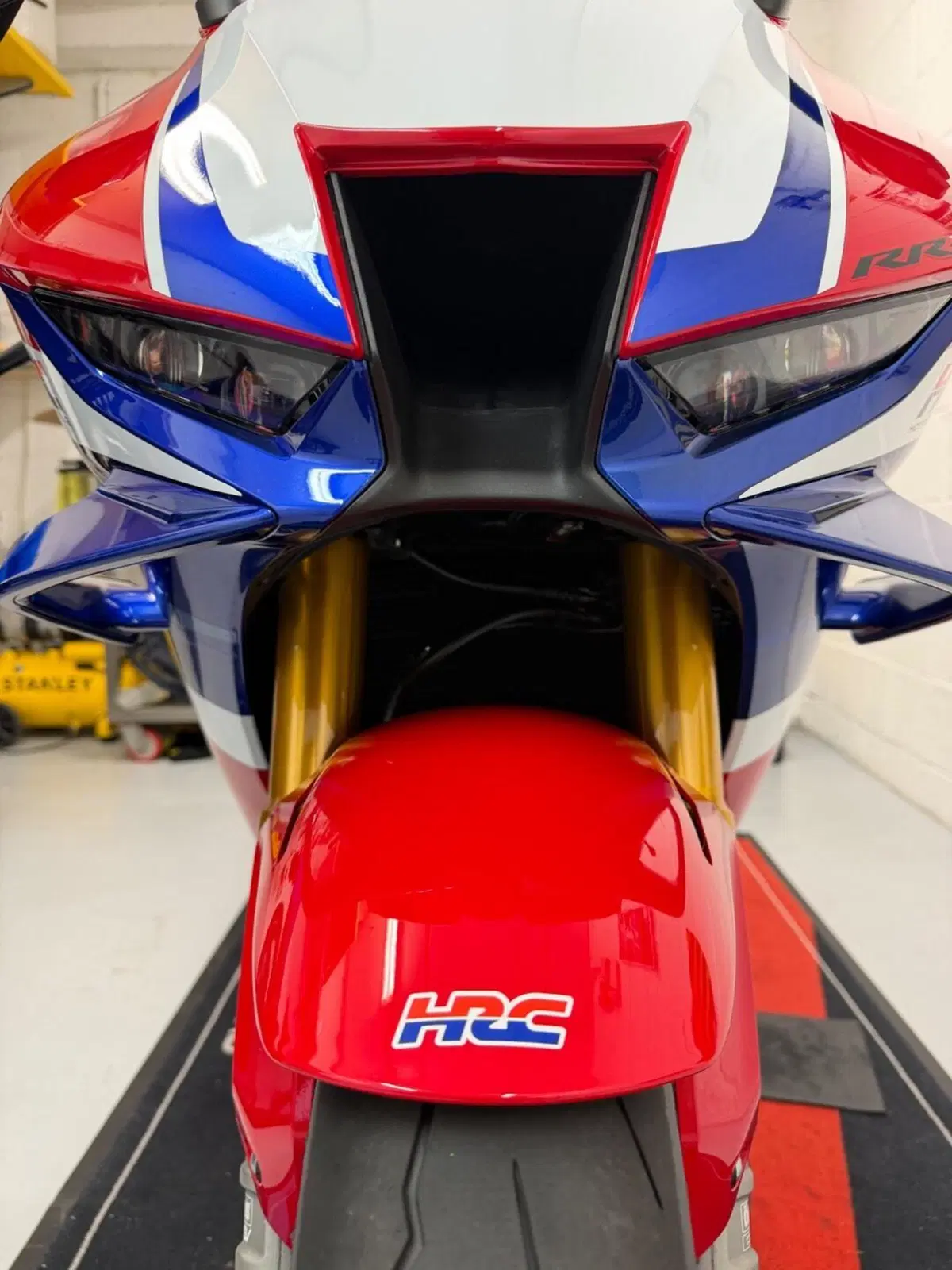 Honda CBR 1000 RR-R Fireblade SP (2024 - 26) (2)