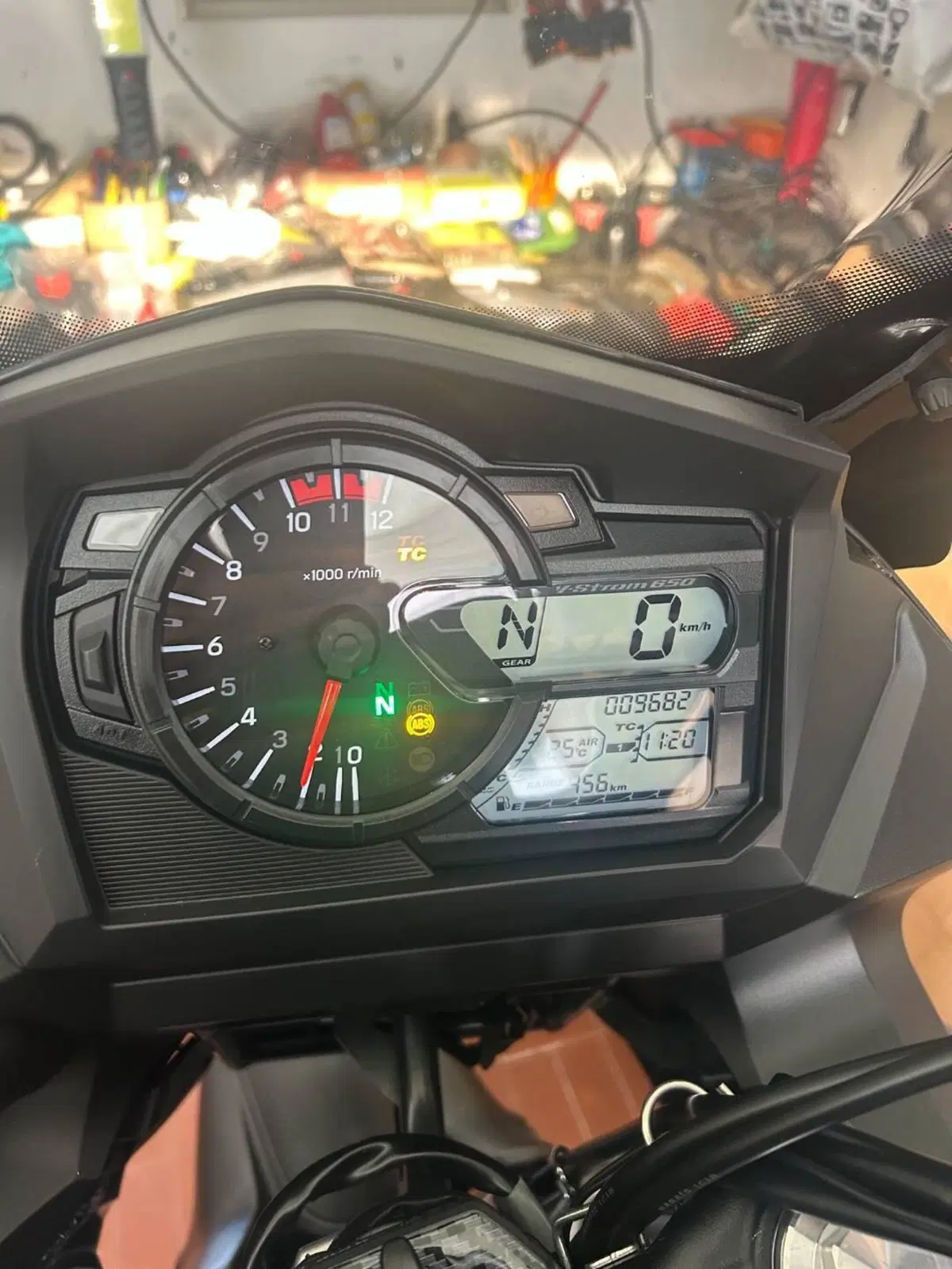 Suzuki V-Strom 650 (2021 - 25) (6)