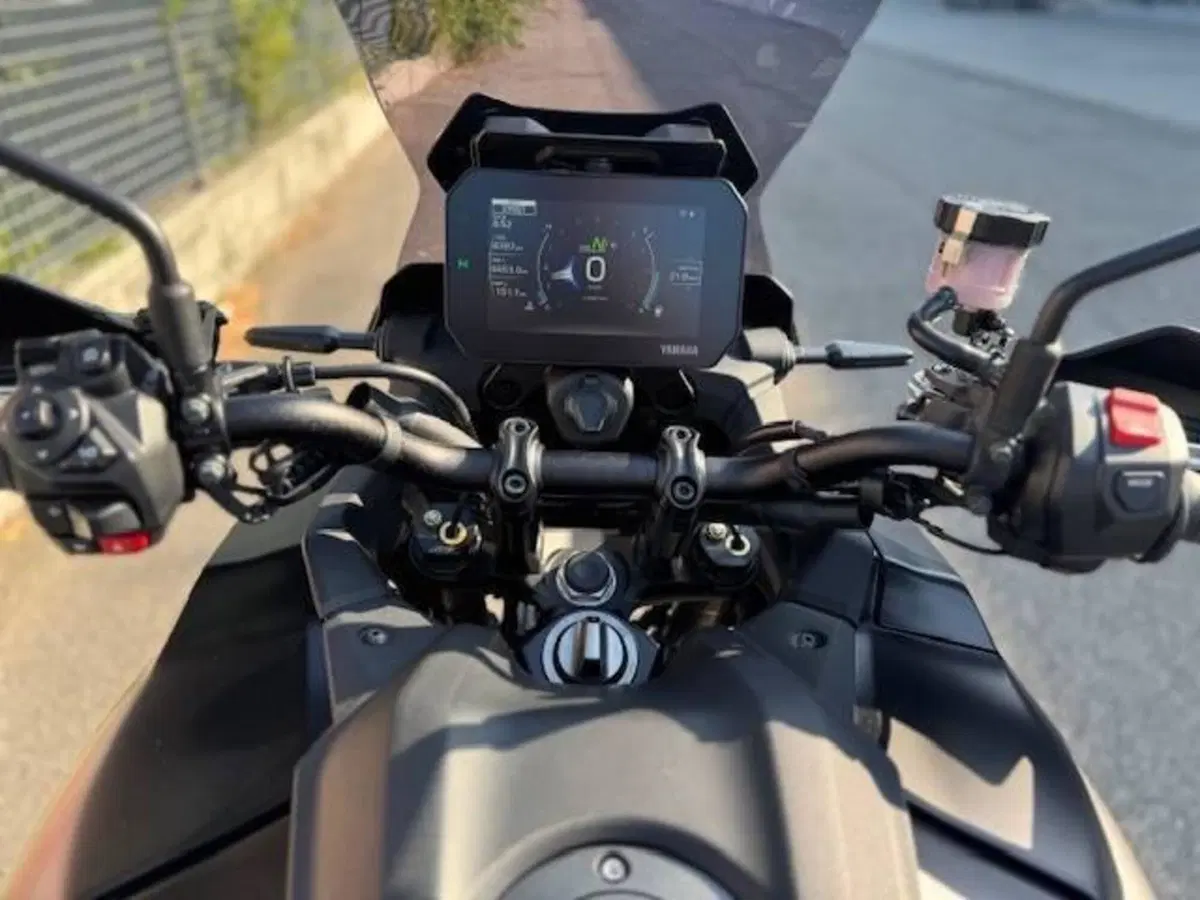 Yamaha Tracer 9 GT (2025 - 26) (7)