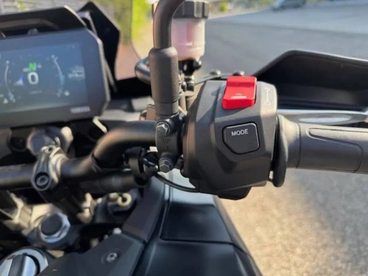 Yamaha Tracer 9 GT (2025 - 26) (9)
