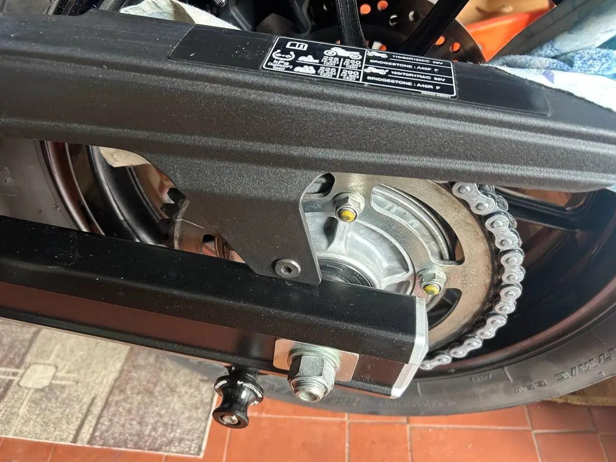 Suzuki V-Strom 650 (2021 - 25) (8)