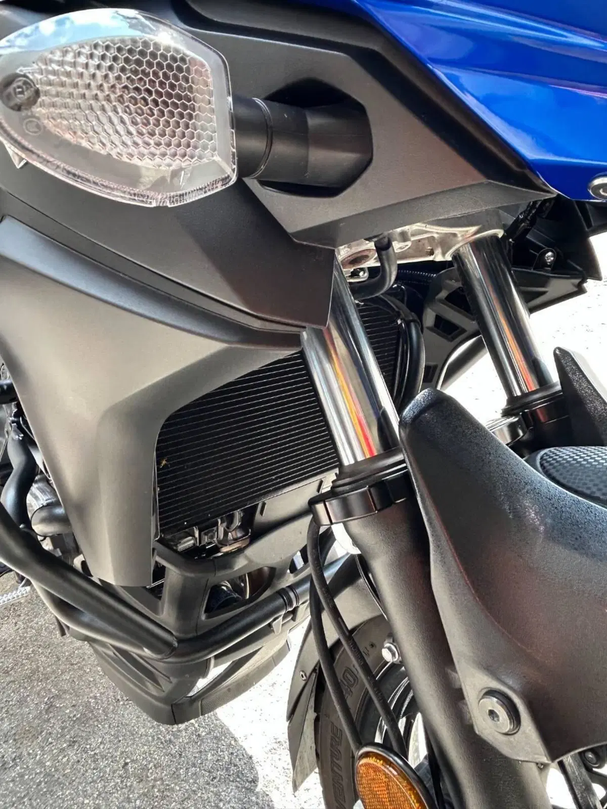 Suzuki V-Strom 650 (2021 - 25) (10)