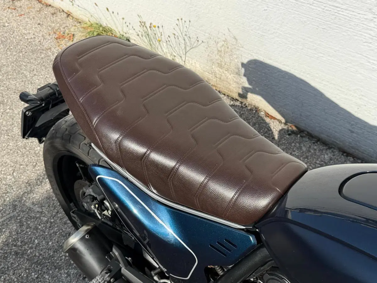 Ducati Scrambler 800 Nightshift (2023 - 24) (5)