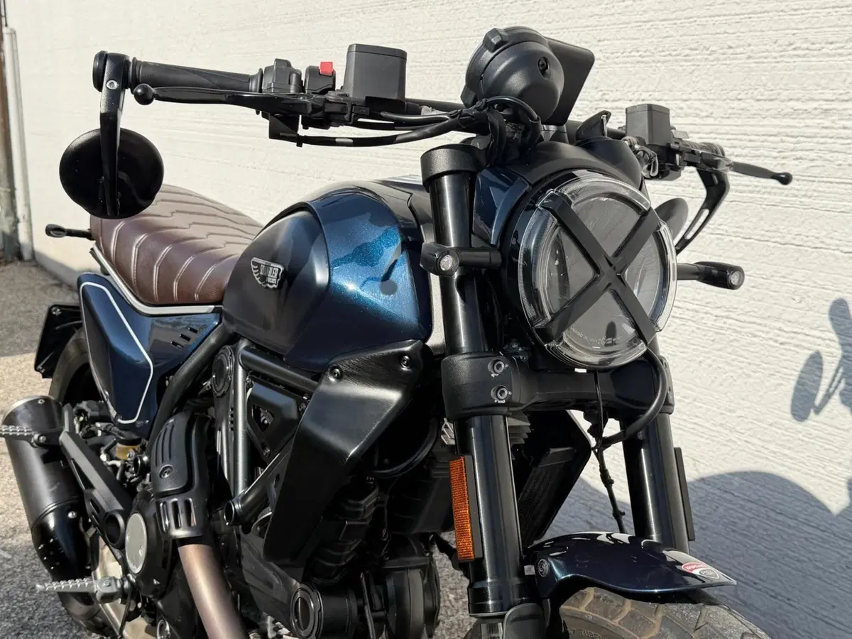 Ducati Scrambler 800 Nightshift (2023 - 24) (8)