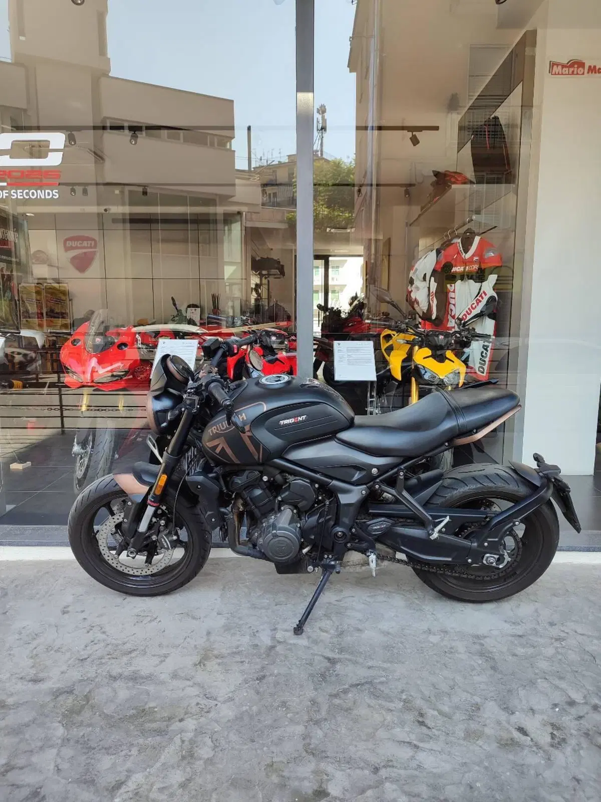Triumph Trident 660 (2021 - 24) (2)