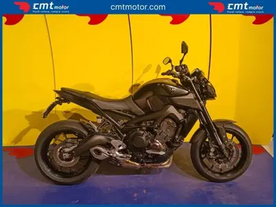 Yamaha MT-09 (2017 - 20) usata