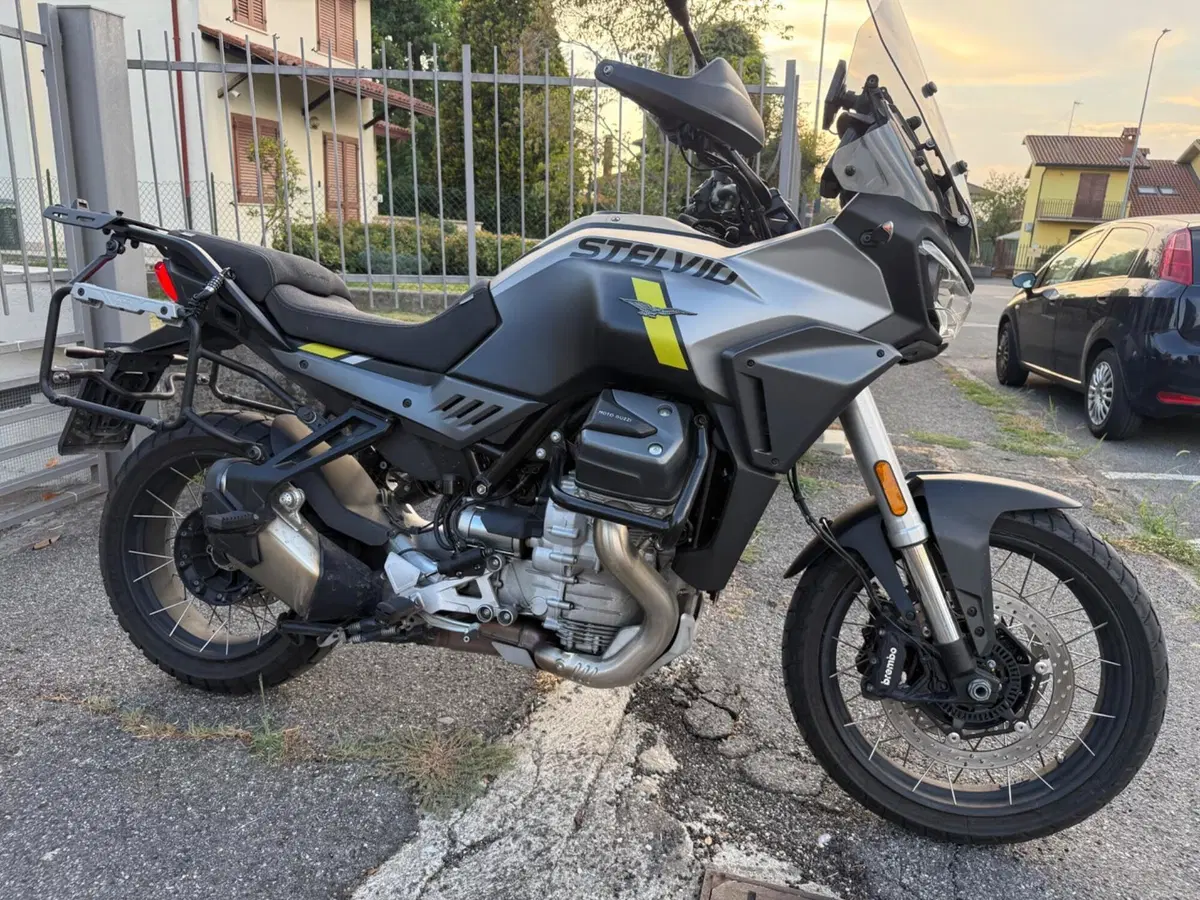 Moto Guzzi Stelvio PFF (2024 - 26)