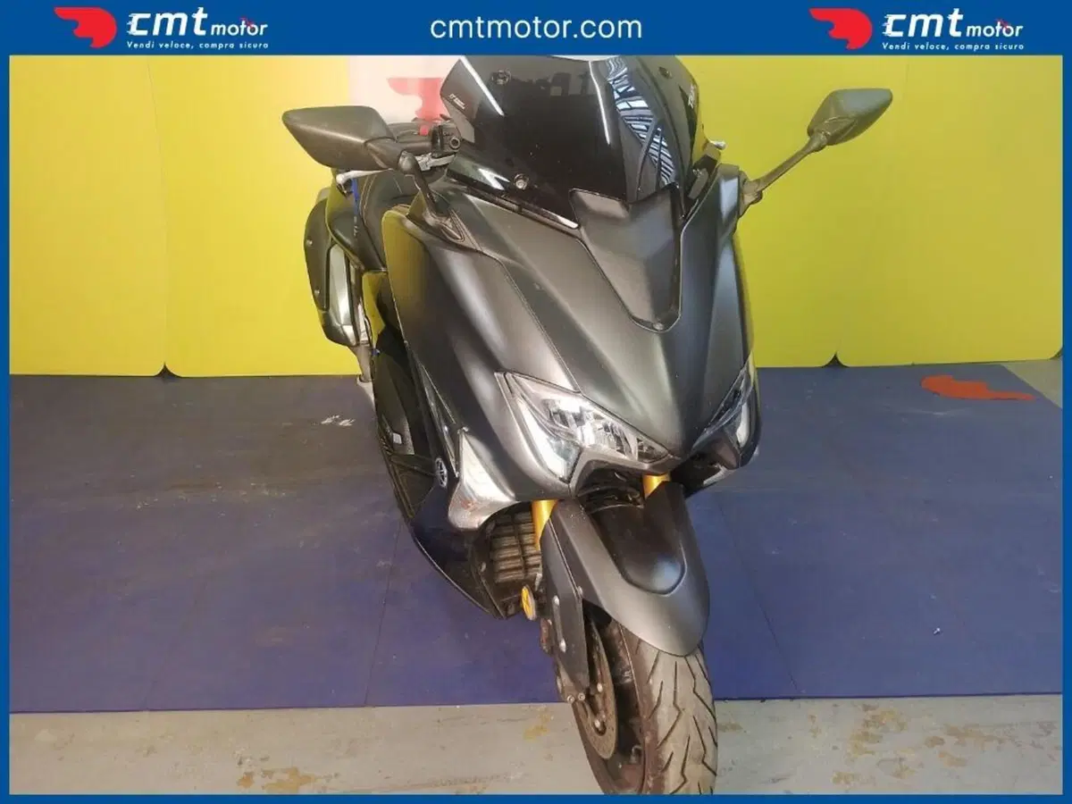 Yamaha T-Max 530 SX (2017 - 19) (2)