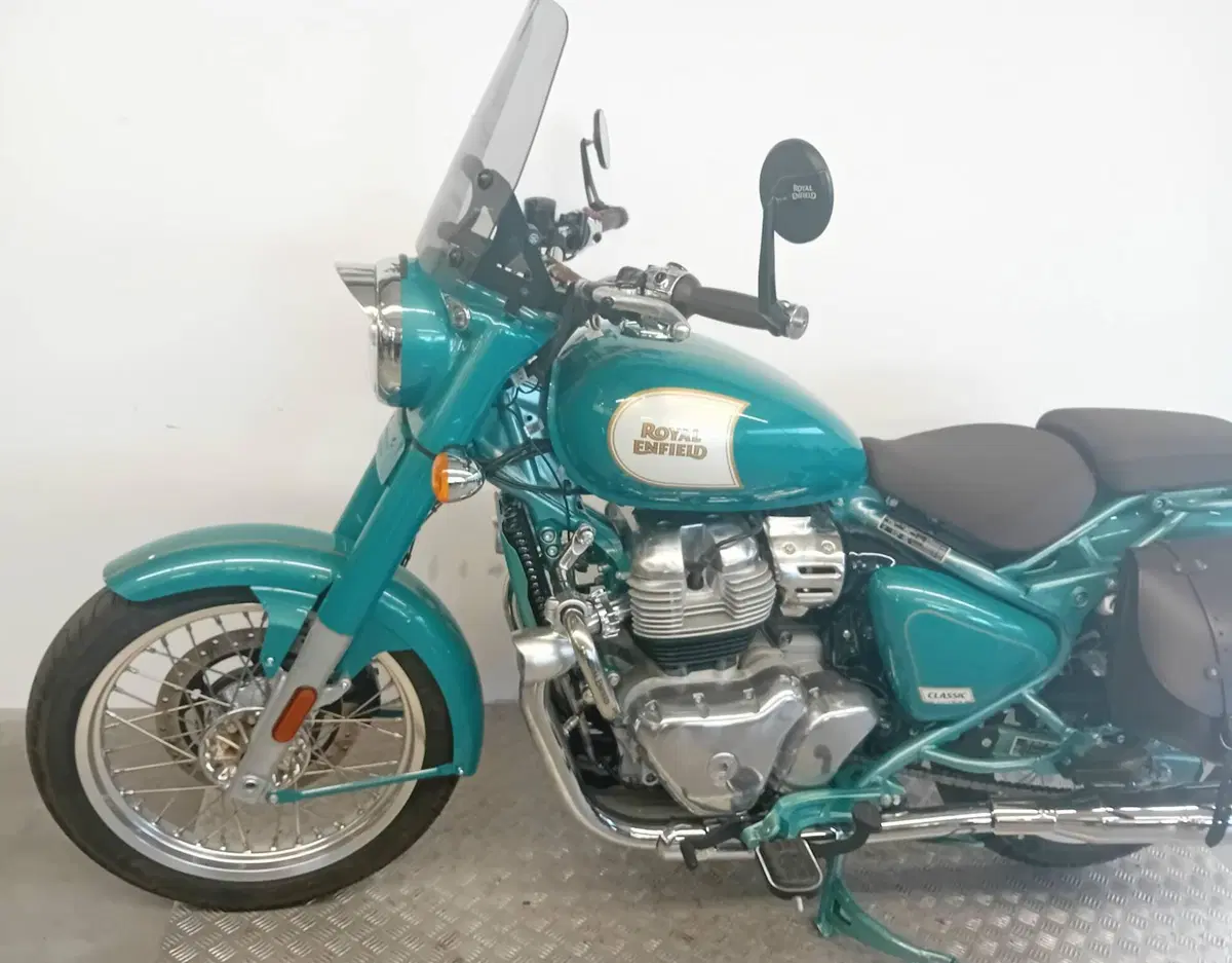 Royal Enfield Classic 650 (2025 - 26) (4)