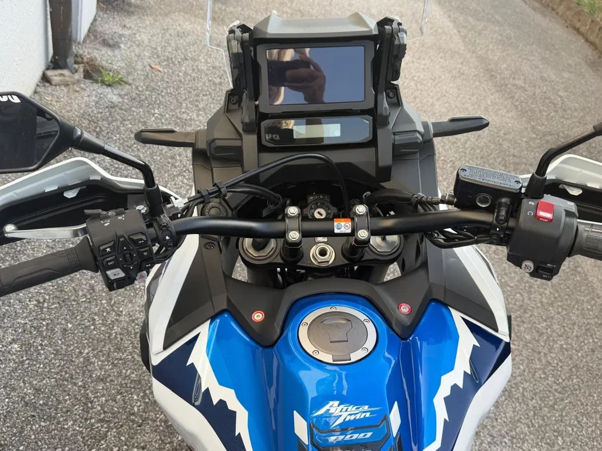 Honda Africa Twin CRF 1100L (2022 - 23) (6)