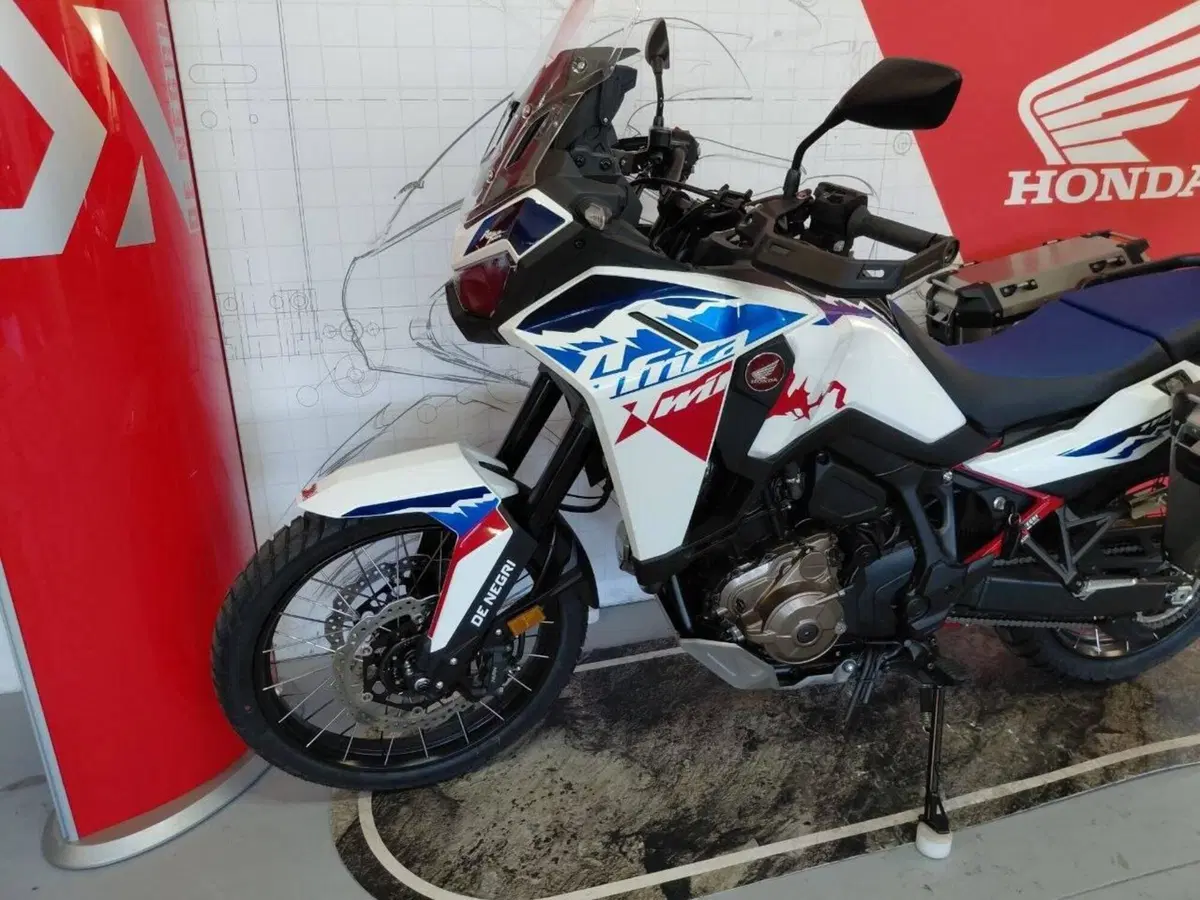 Honda Africa Twin CRF 1100L ES DCT (2024 - 26) (4)
