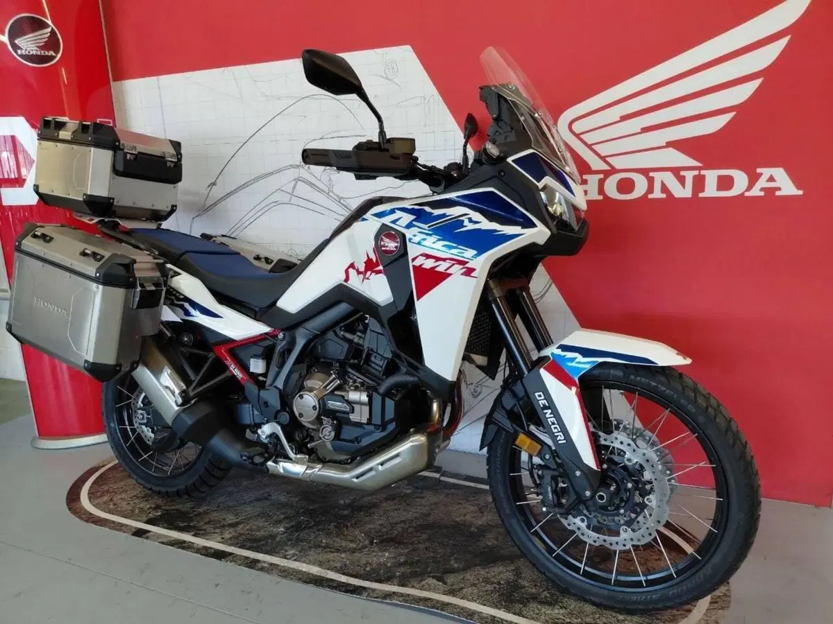 Honda Africa Twin CRF 1100L ES DCT (2024 - 26) (6)