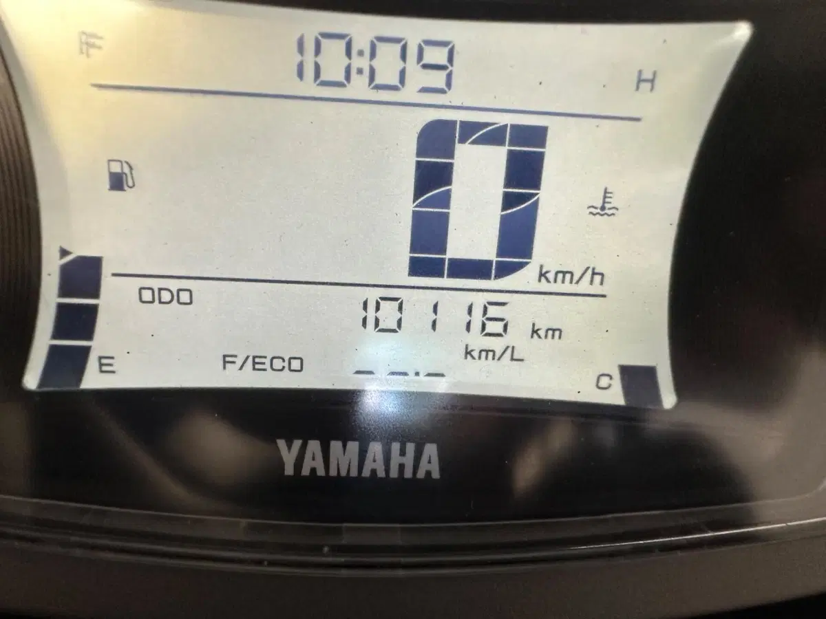 Yamaha N-Max 125 (2021 - 24) (3)