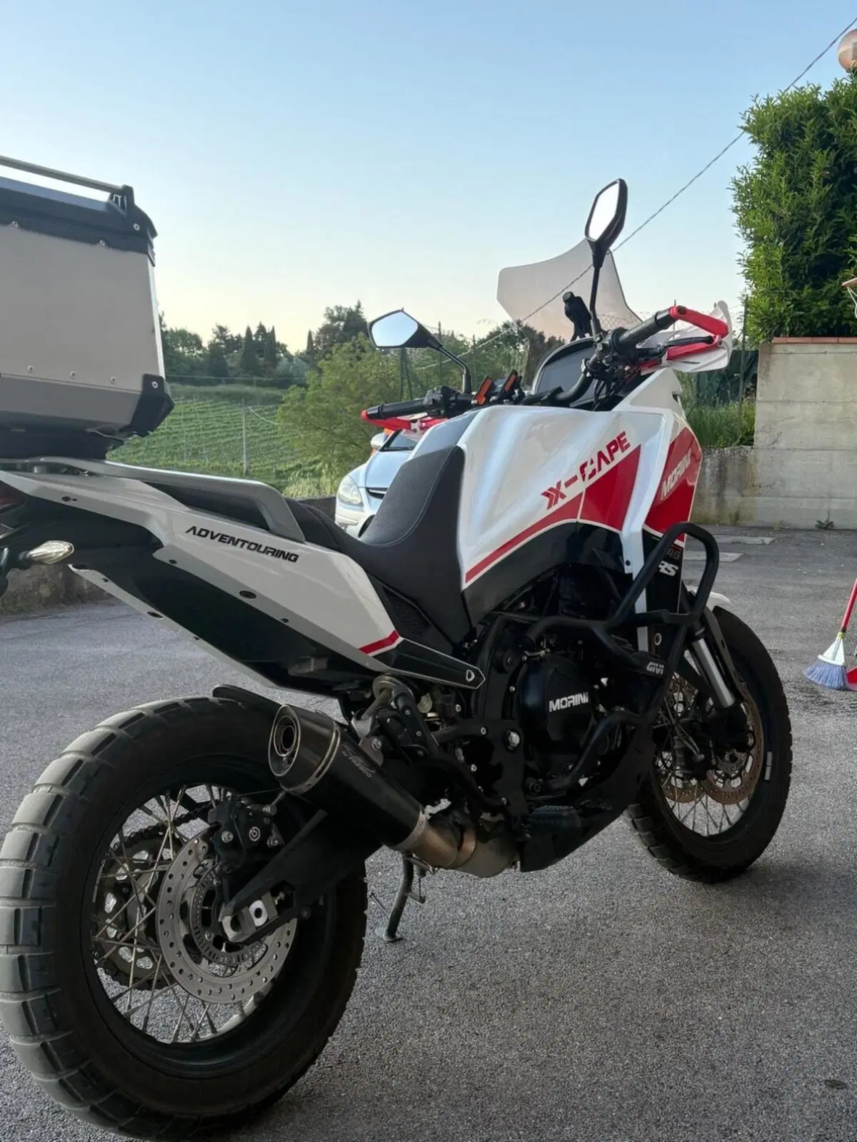 Moto Morini X-Cape 650 (2021 - 26) (2)