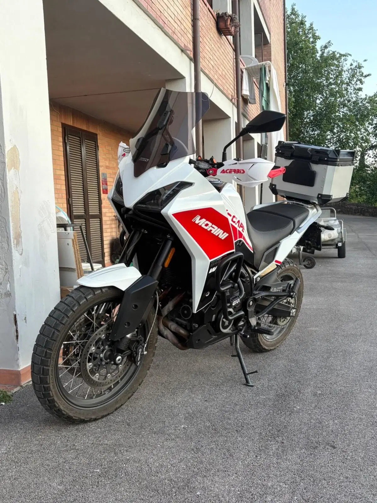 Moto Morini X-Cape 650 (2021 - 26) (3)