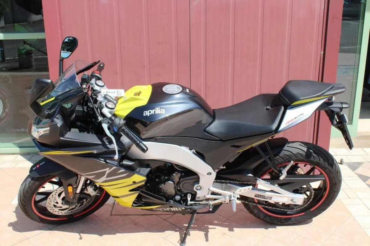 Aprilia RS 125 (2025 - 26) (2)