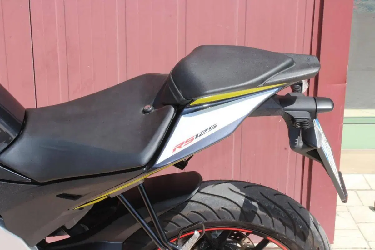 Aprilia RS 125 (2025 - 26) (4)