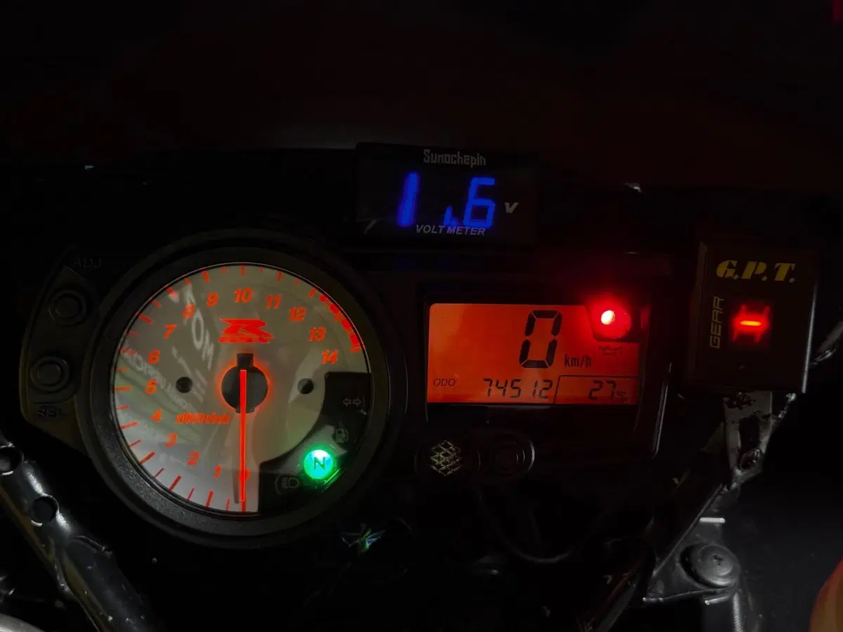Suzuki GSX-R1000 (2003 - 04) (2)