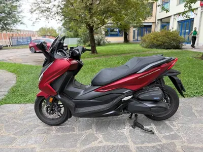 Honda Forza 350 (2025 - 26) usata