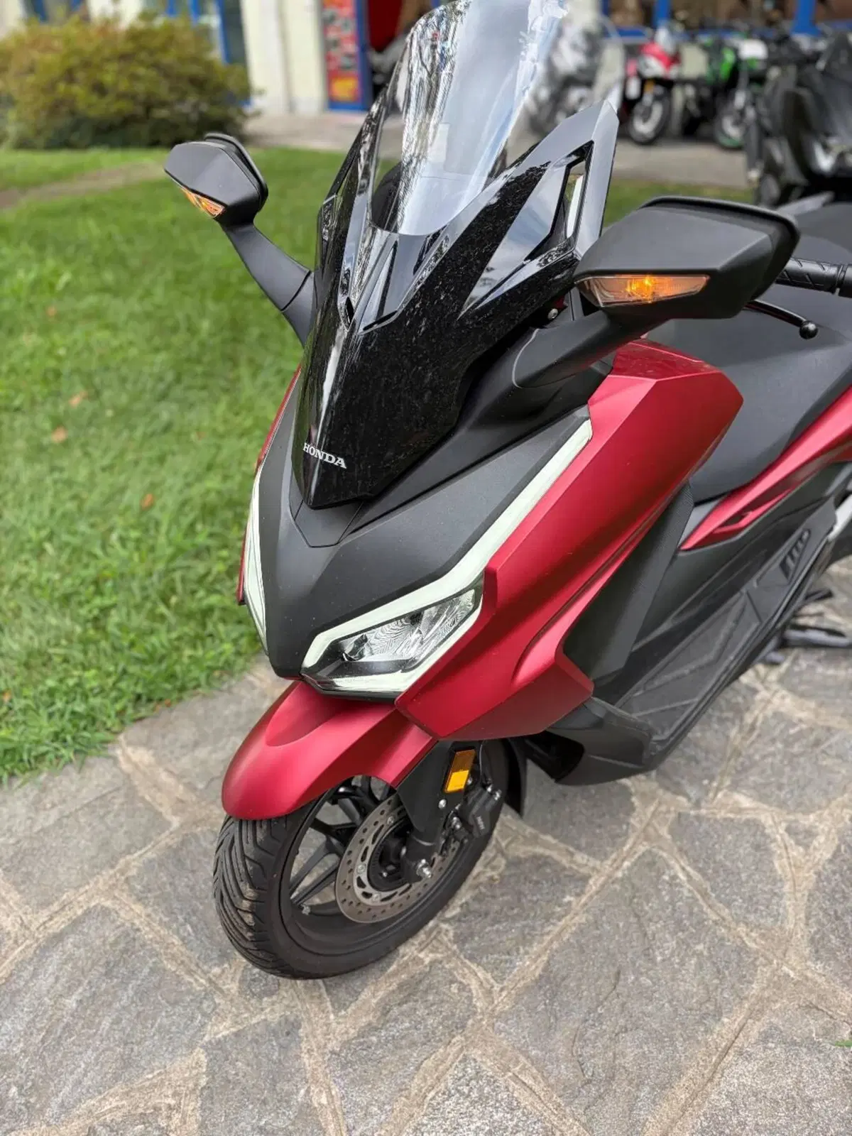 Honda Forza 350 (2025 - 26) (3)