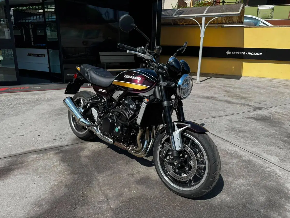 Kawasaki Z 900 RS (2026) (2)