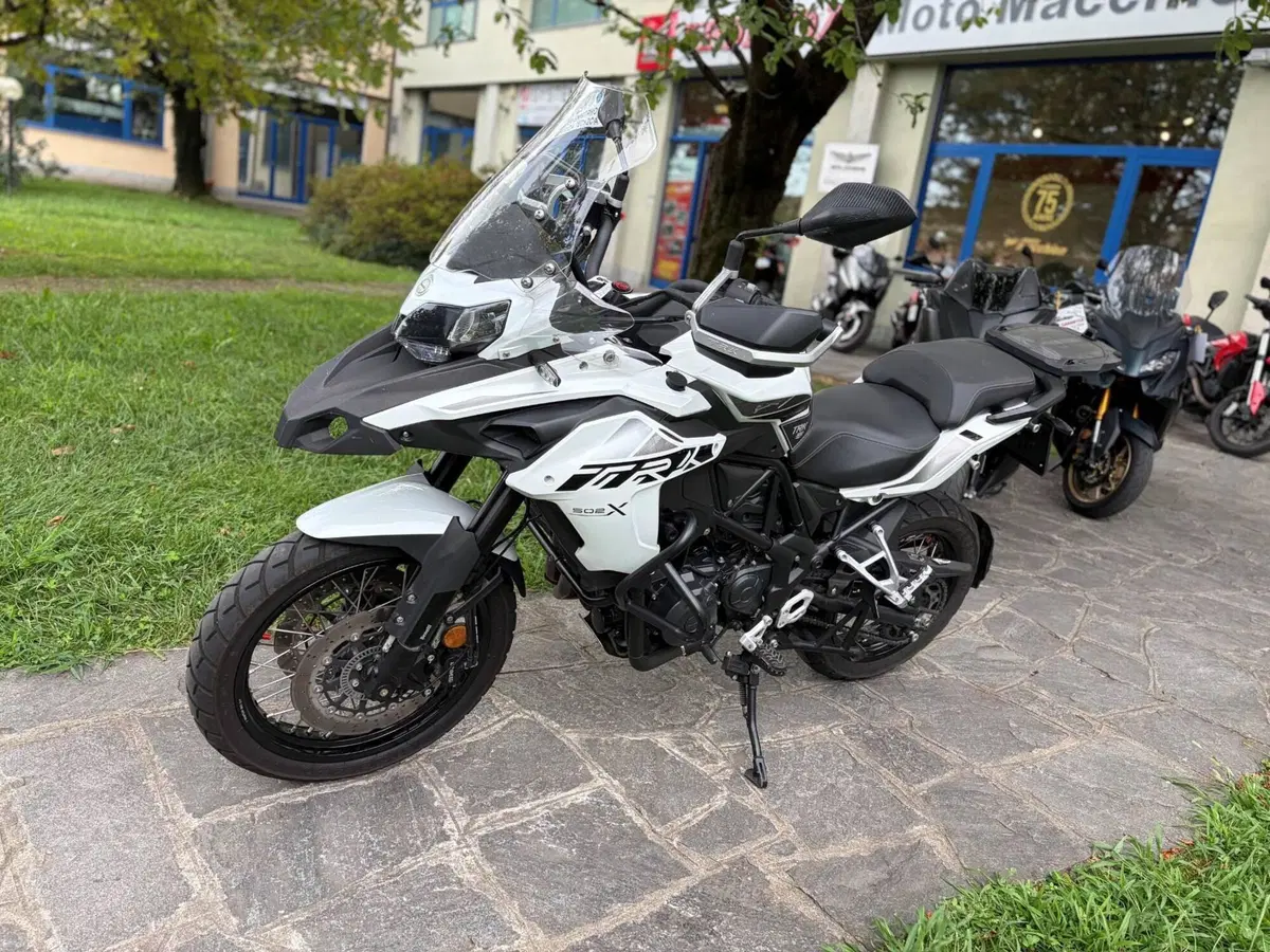 Benelli TRK 502X (2021 - 26) (2)
